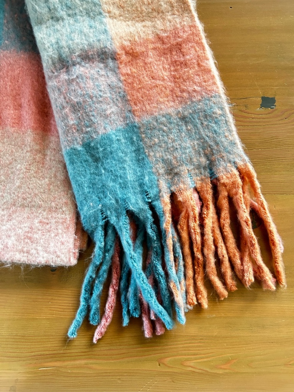 Mountain Warehouse blanket scarf (NWT) - Picture 2 of 4